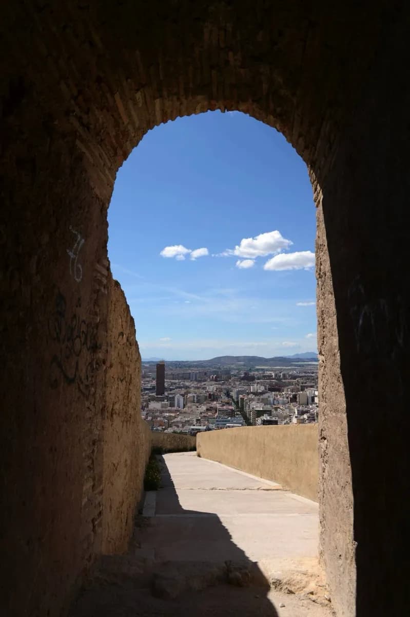Alicante durch die Zeit · 2