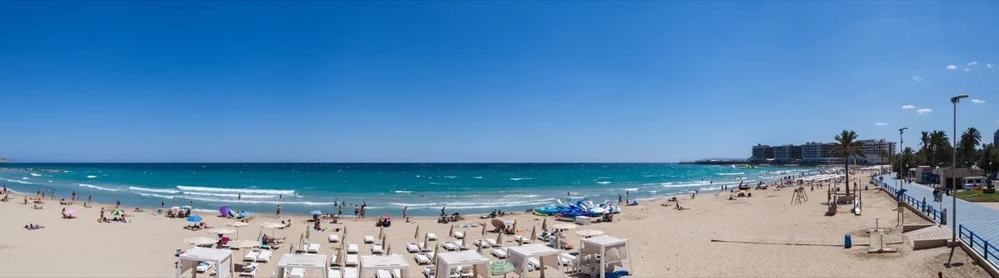Postiguet Strand