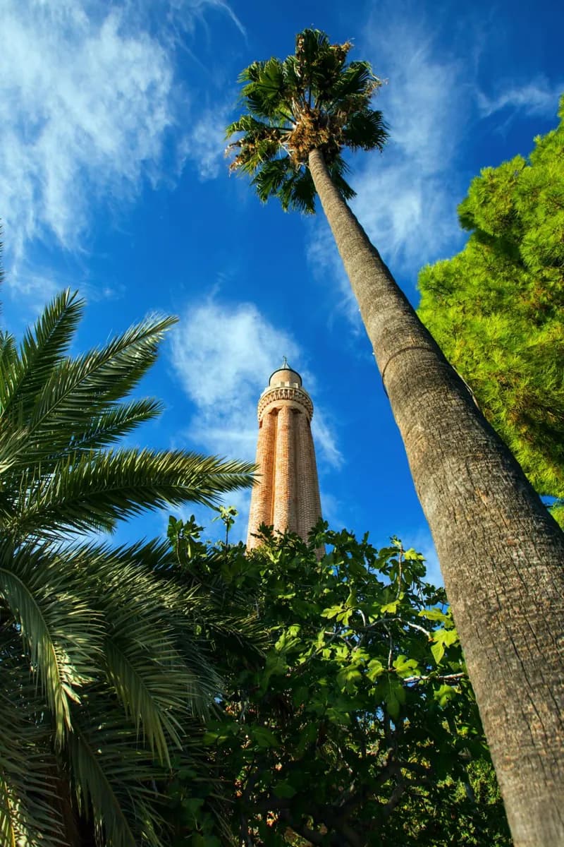 Locais históricos no centro de Antalya · 2