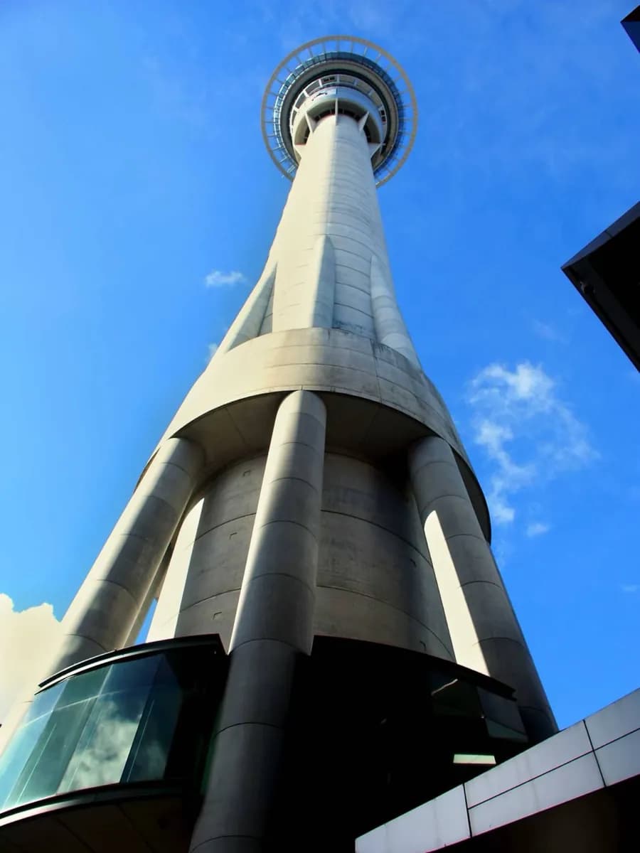 Torre del cielo · 2