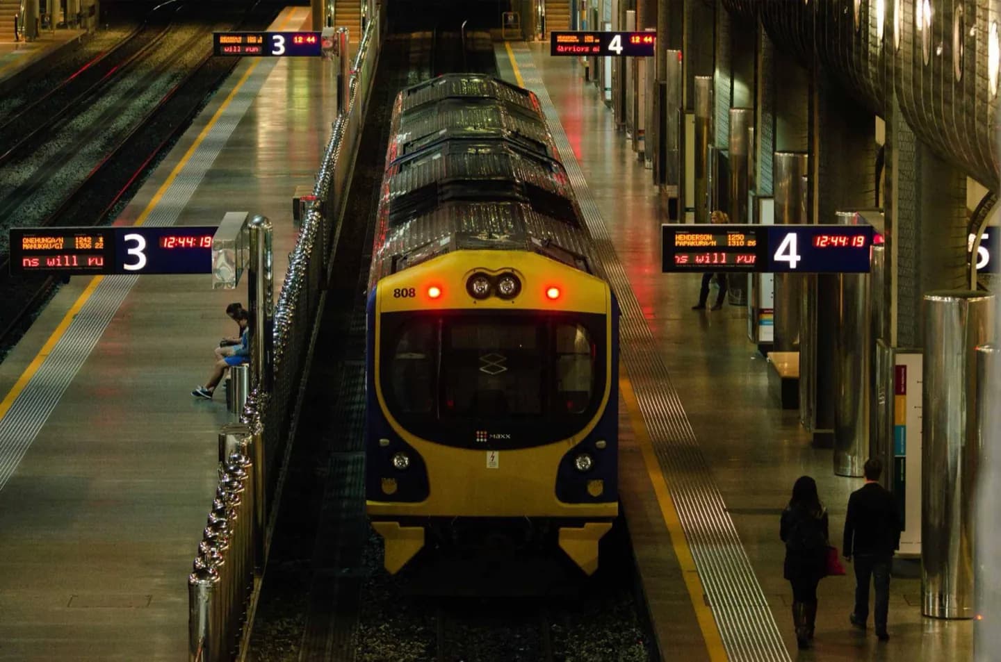 Sich In Auckland Fortbewegen · 4