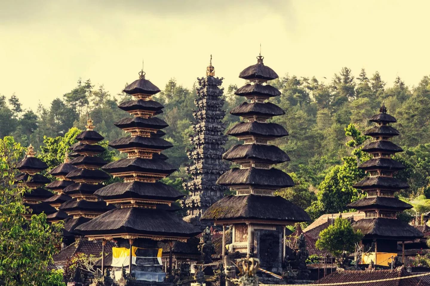 Pura Agung Besakih · 2