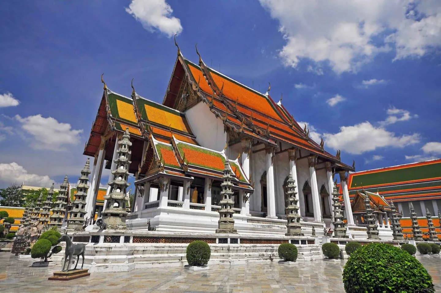 Wat Suthat · 2
