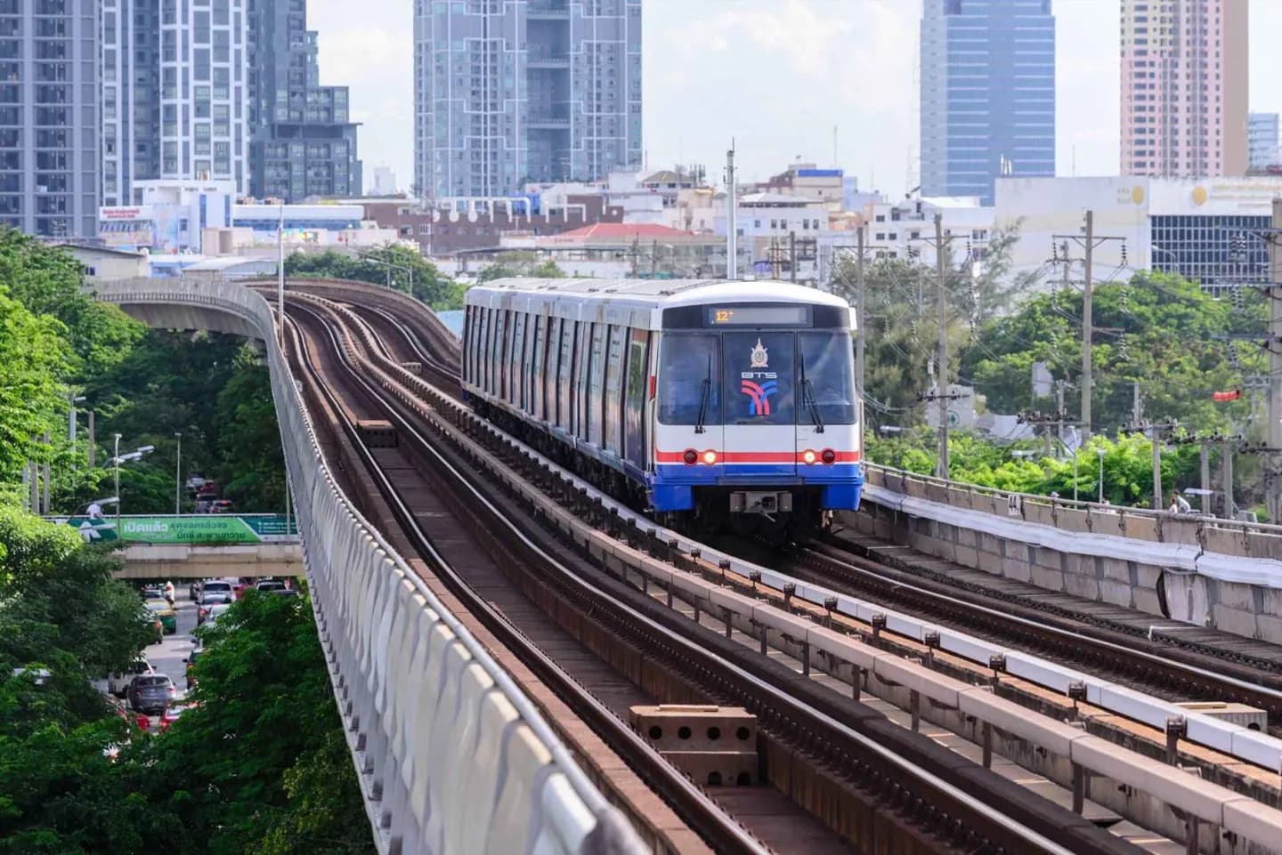 Getting around Sukhumvit · 2