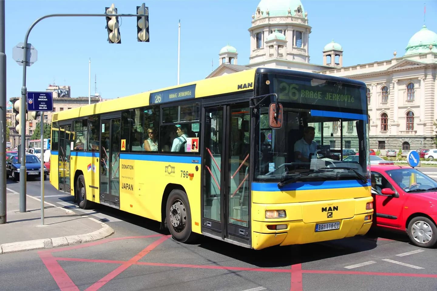 Deslocerse por Belgrado en transporte público · 2