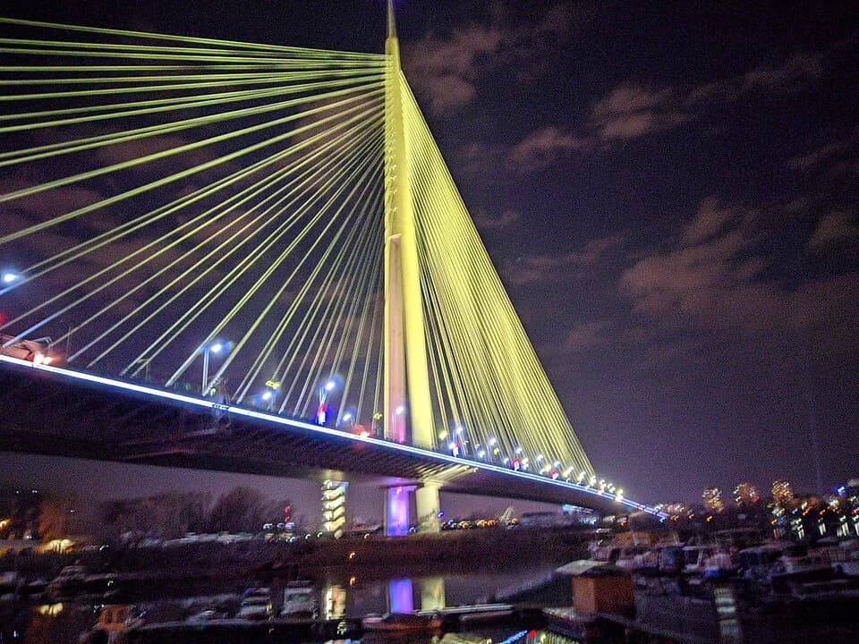 Ada Bridge