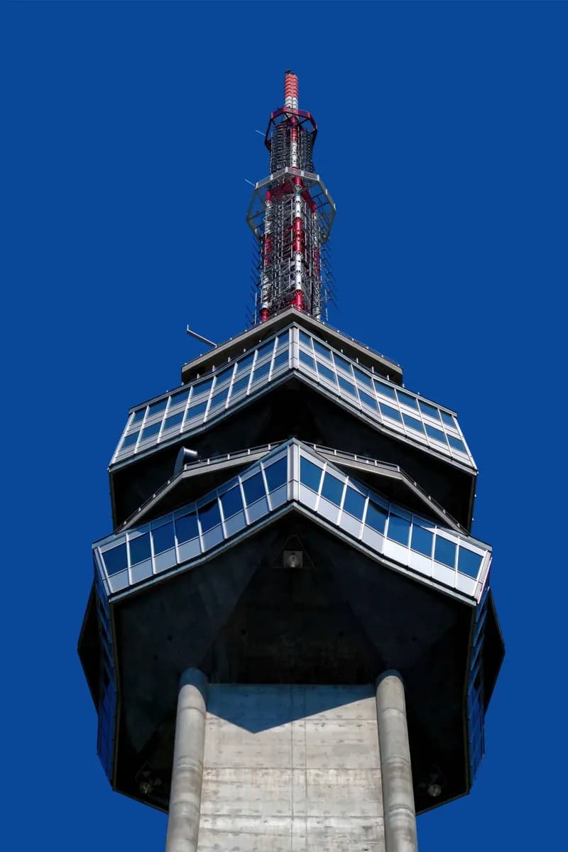 Torre Genex (Portão da Cidade Ocidental) · 2