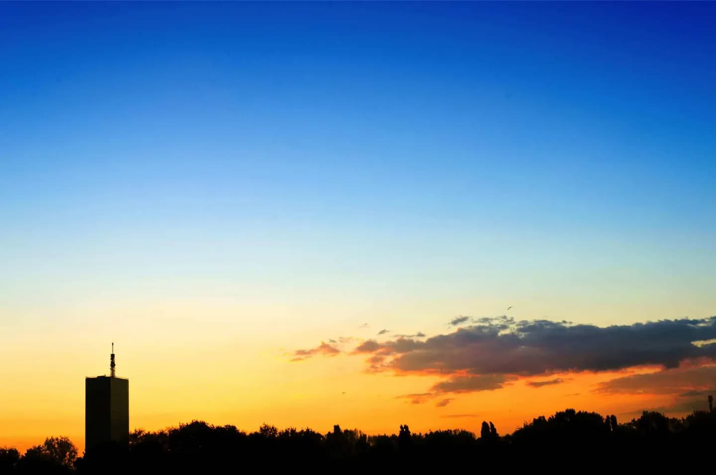 Ušće Tower · 2