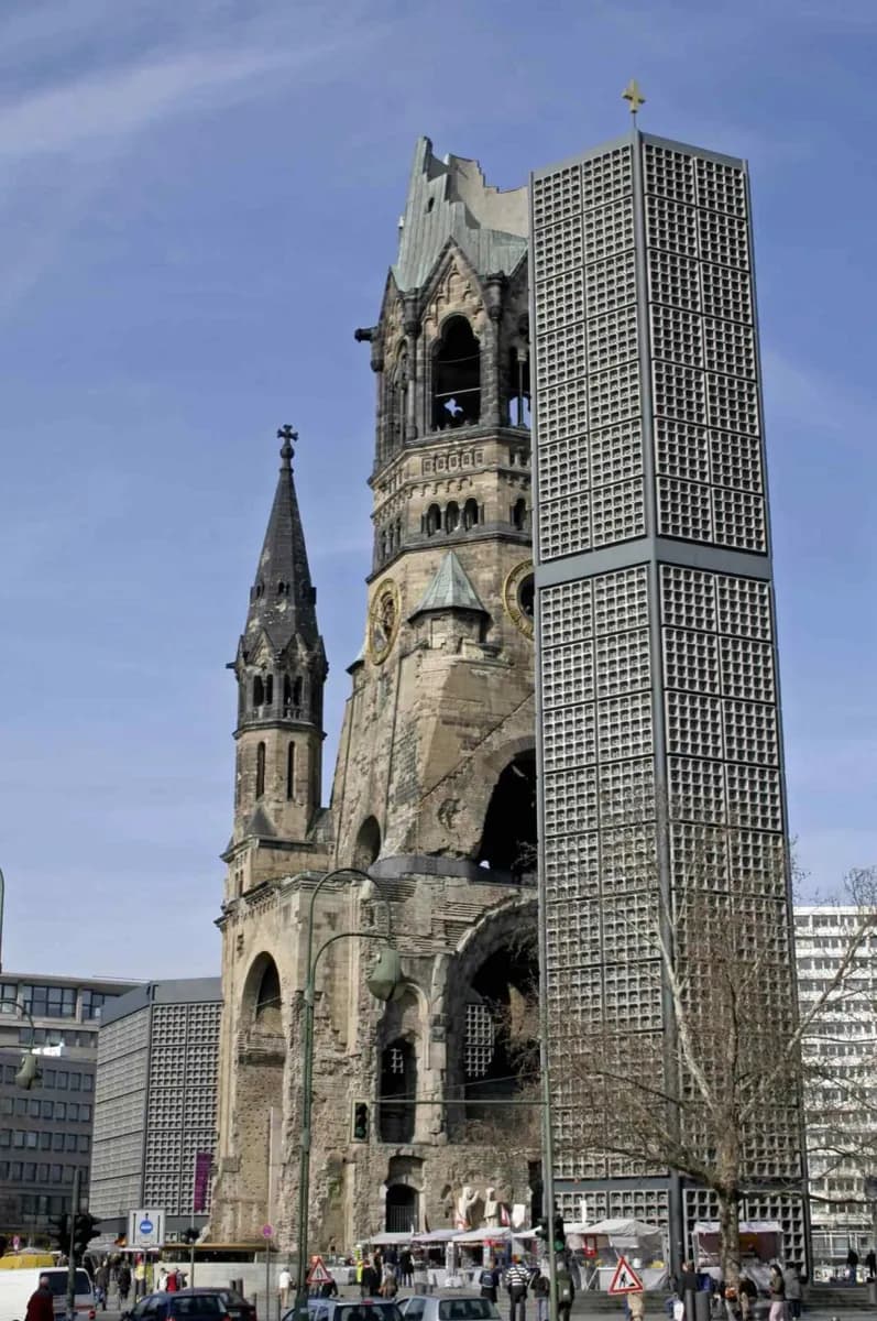 Iglesia Conmemorativa del Kaiser Wilhelm · 2