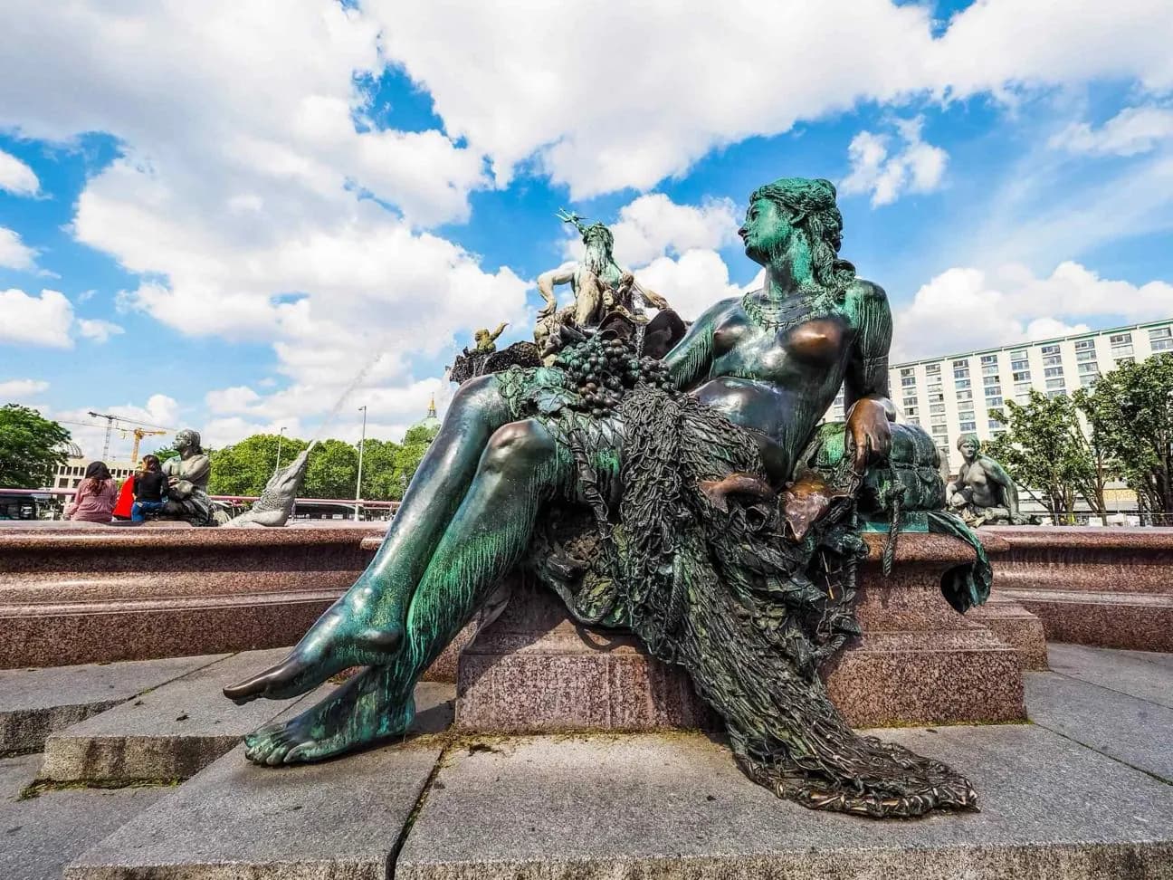 Neptune Fountain · 2