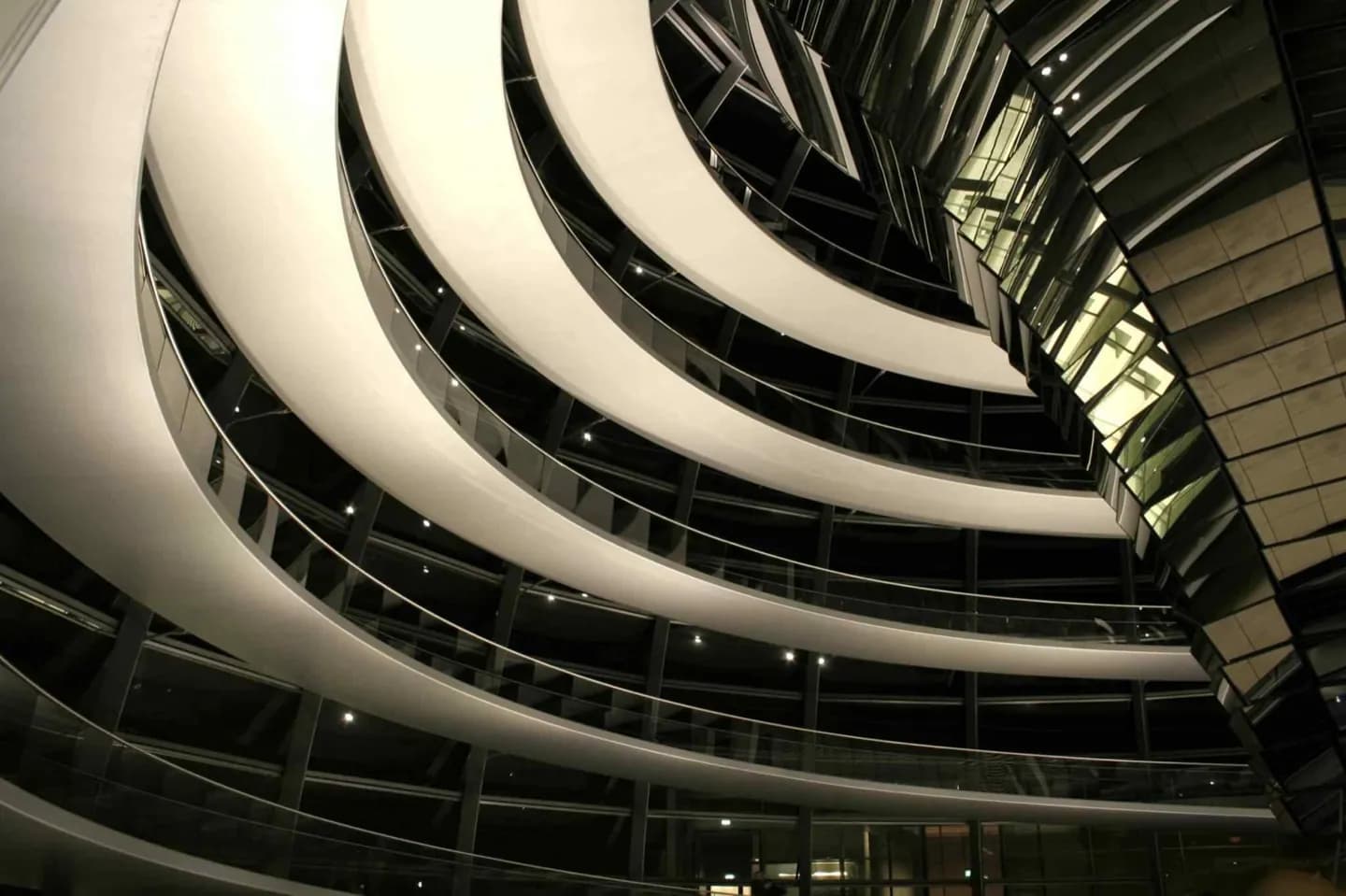 Reichstag Building · 2