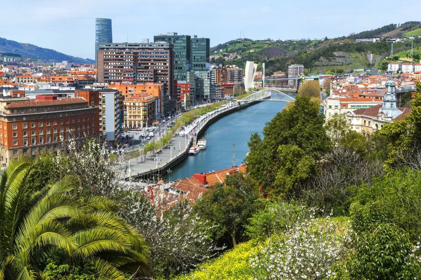 From Etxebarria Park to the Artxanda panorama