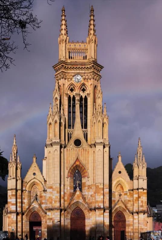 Basílica de Nuestra Señora de Lourdes
