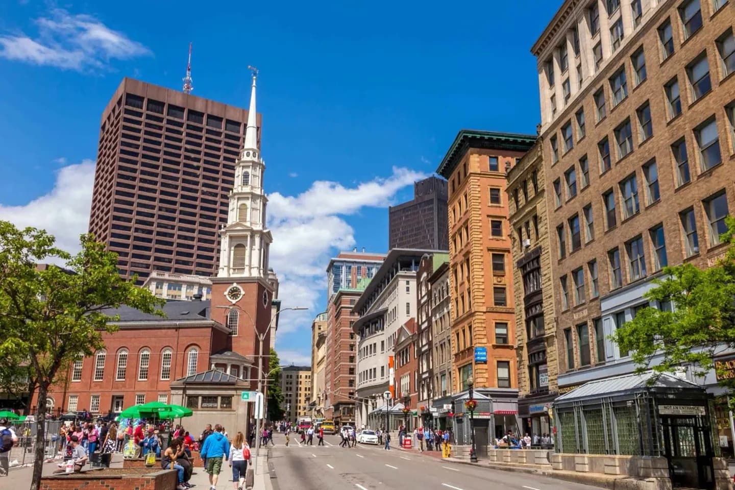 Boston and the American Revolution · 2