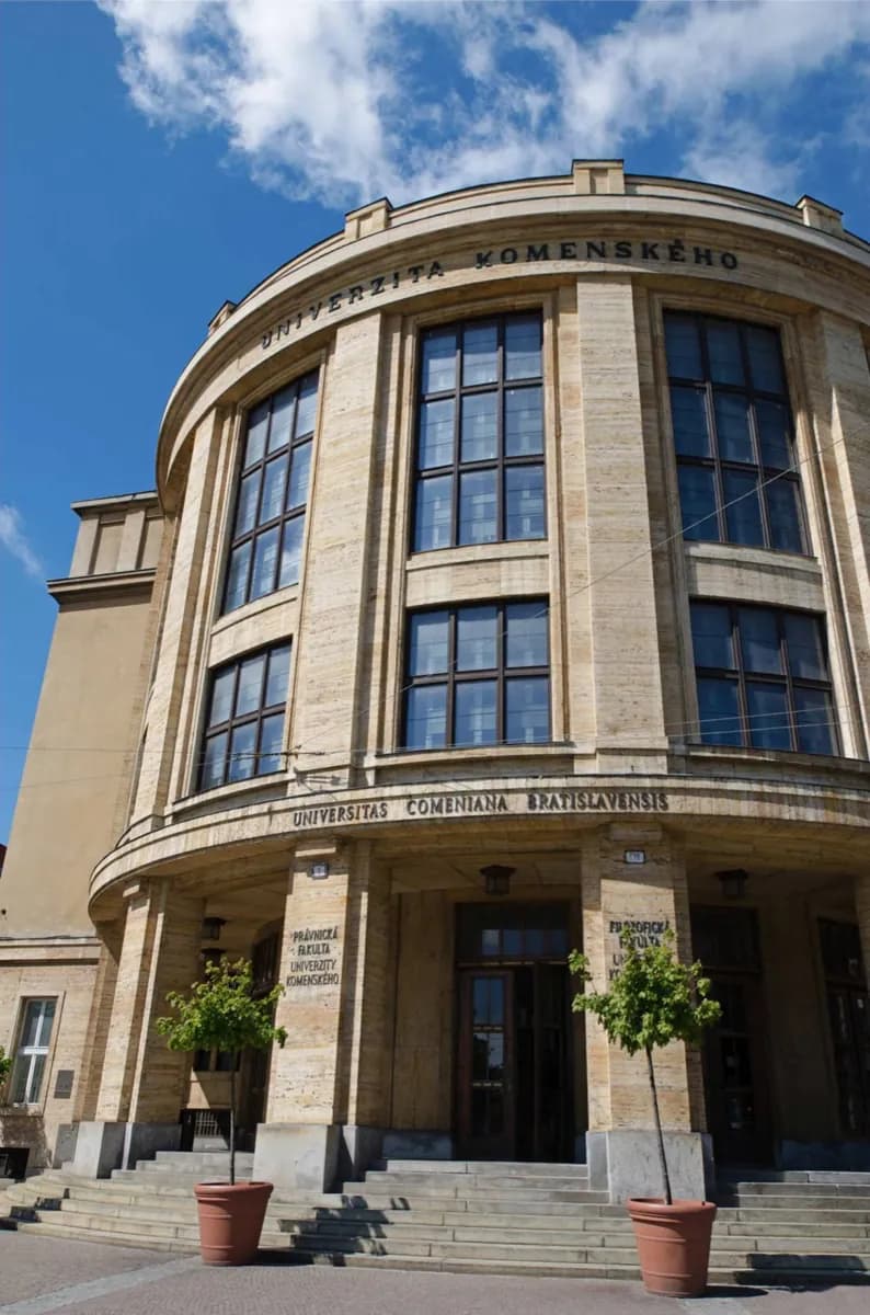 Università Comenius · 2