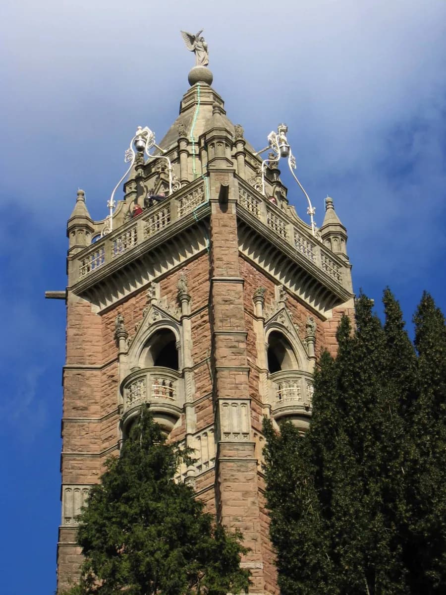 Torre Cabot