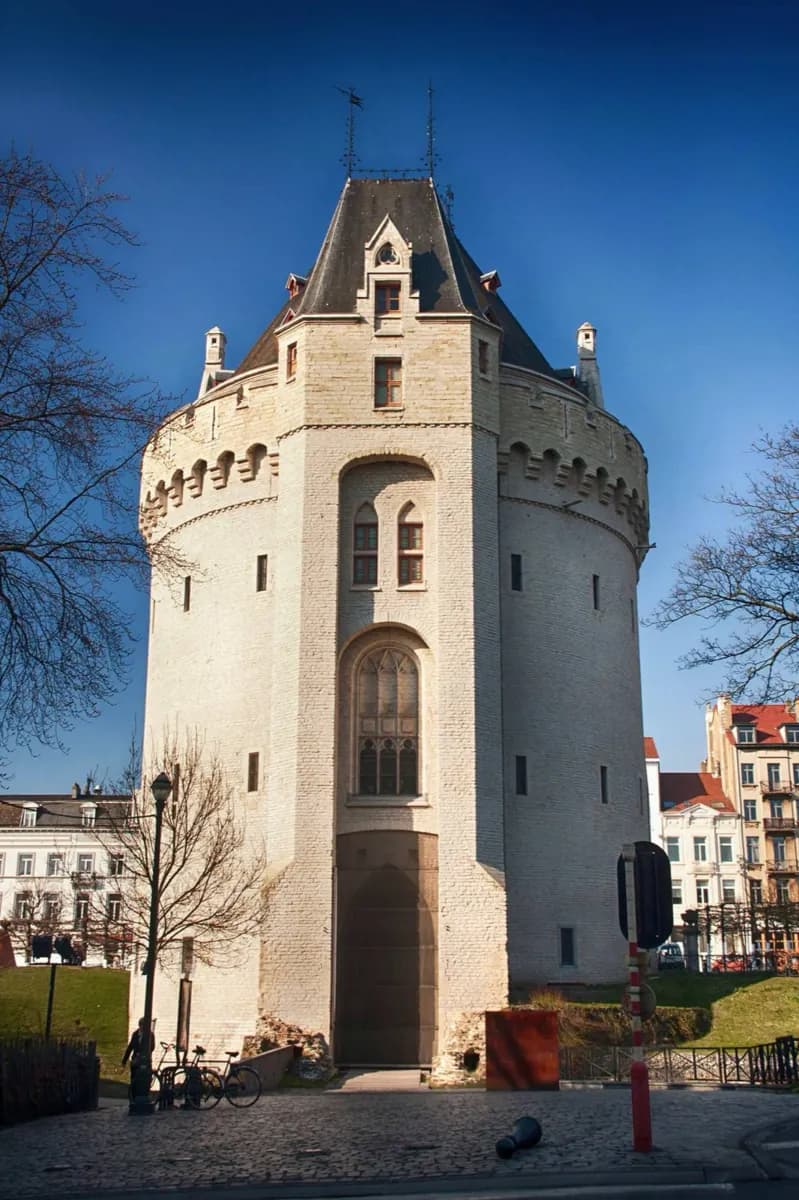 Portão do Halle · 2