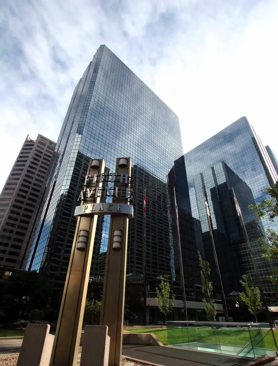 Fifth Avenue Place