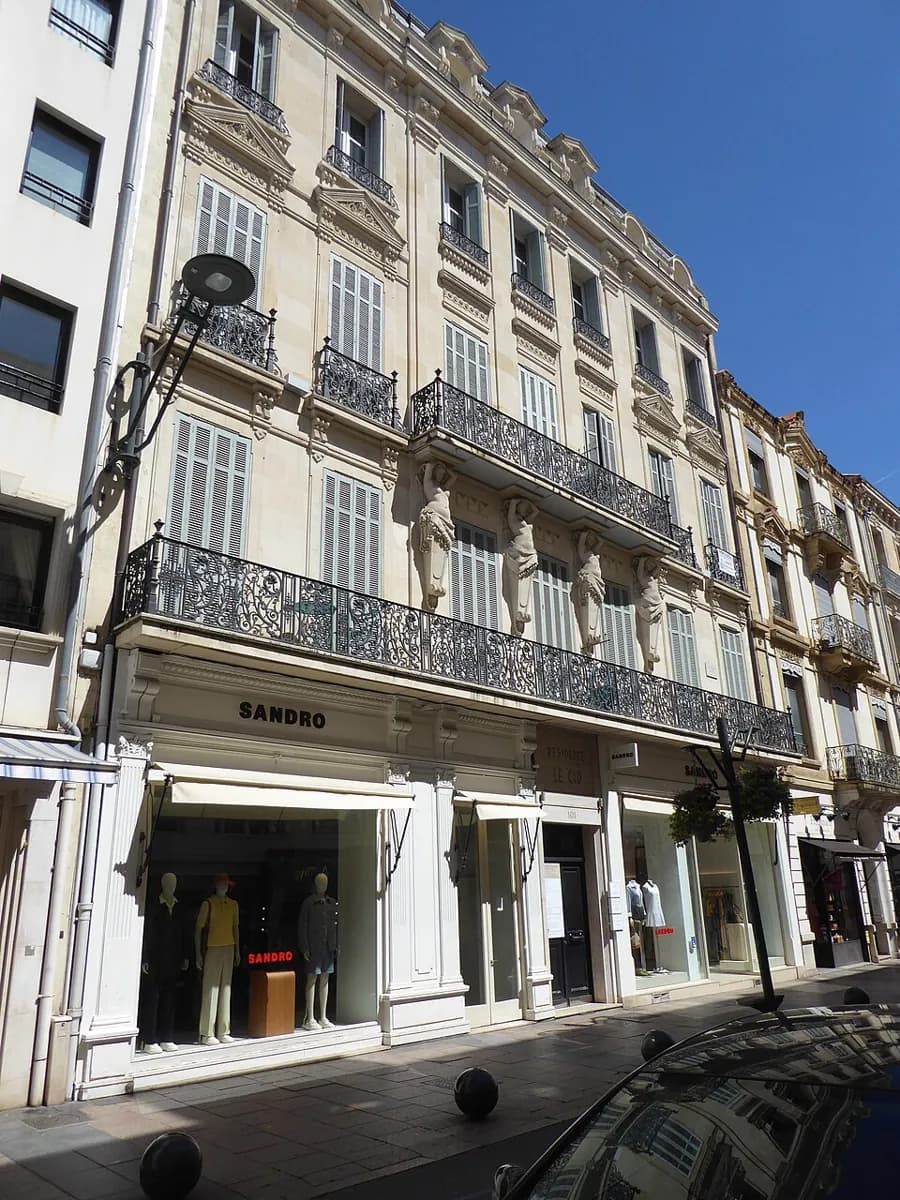 Rue d’Antibes