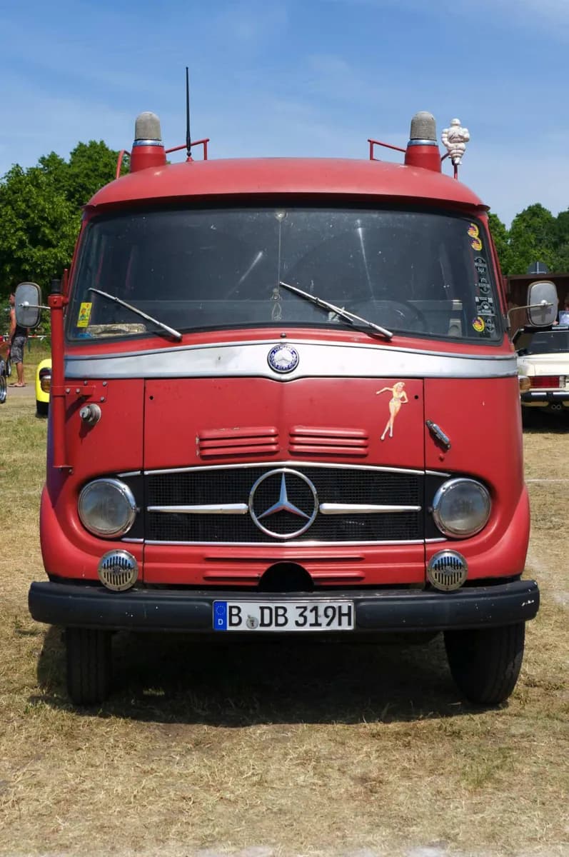 Minibus taxis in Cape Town · 2