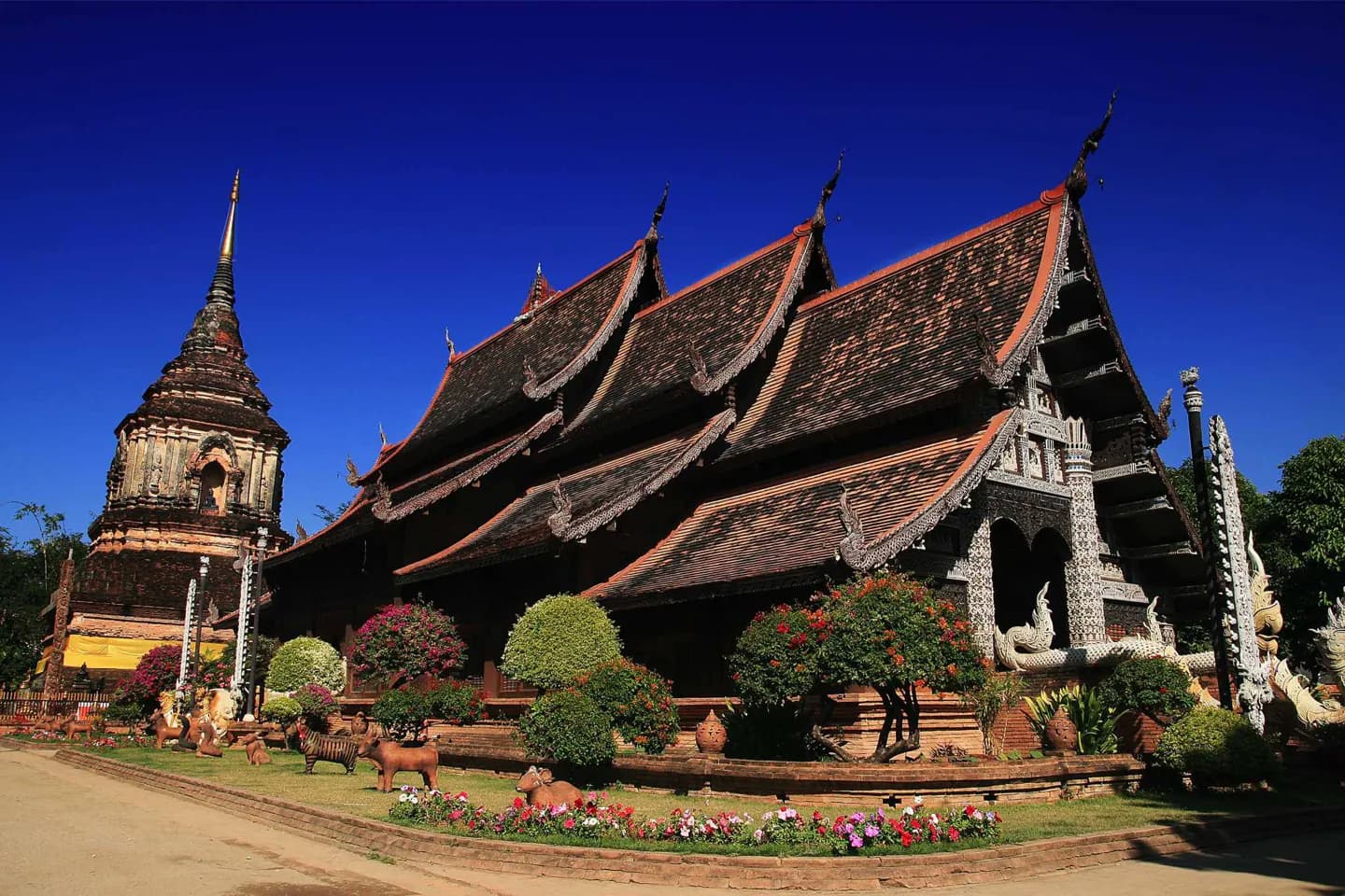 Wat Lok Moli