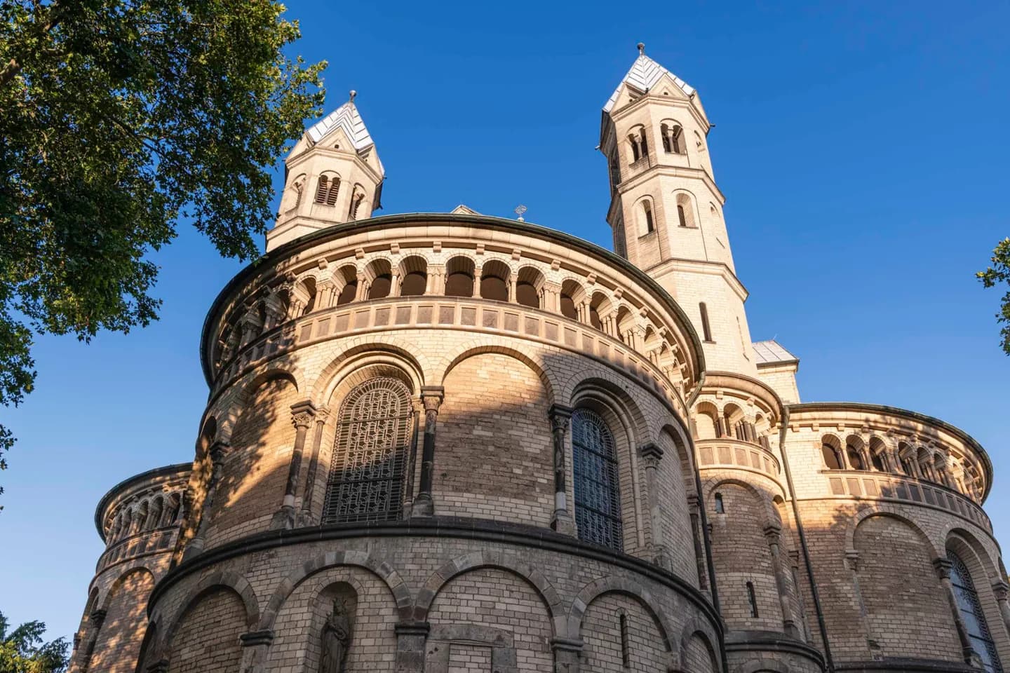 St Aposteln