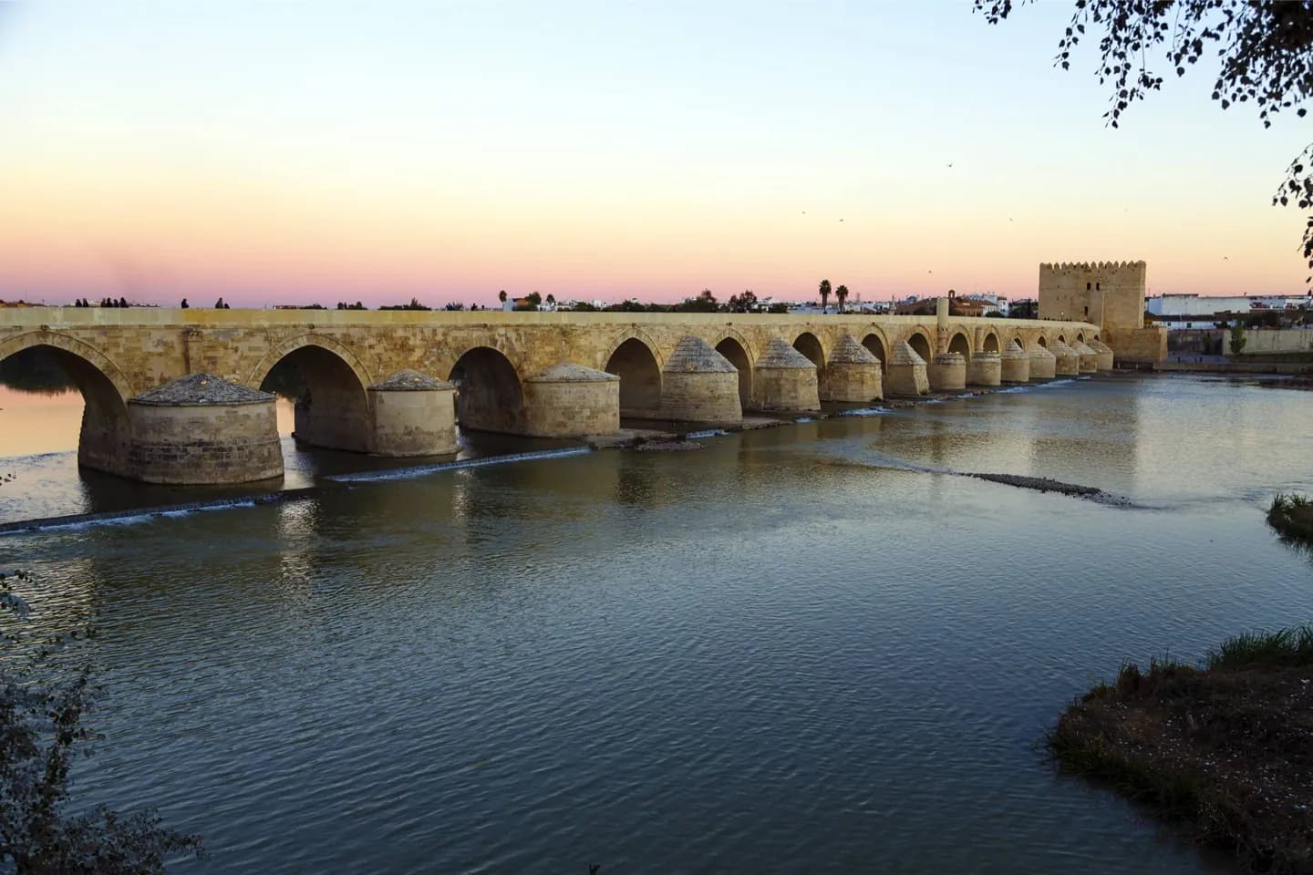 Puentes sobre el Guadalquivir · 2