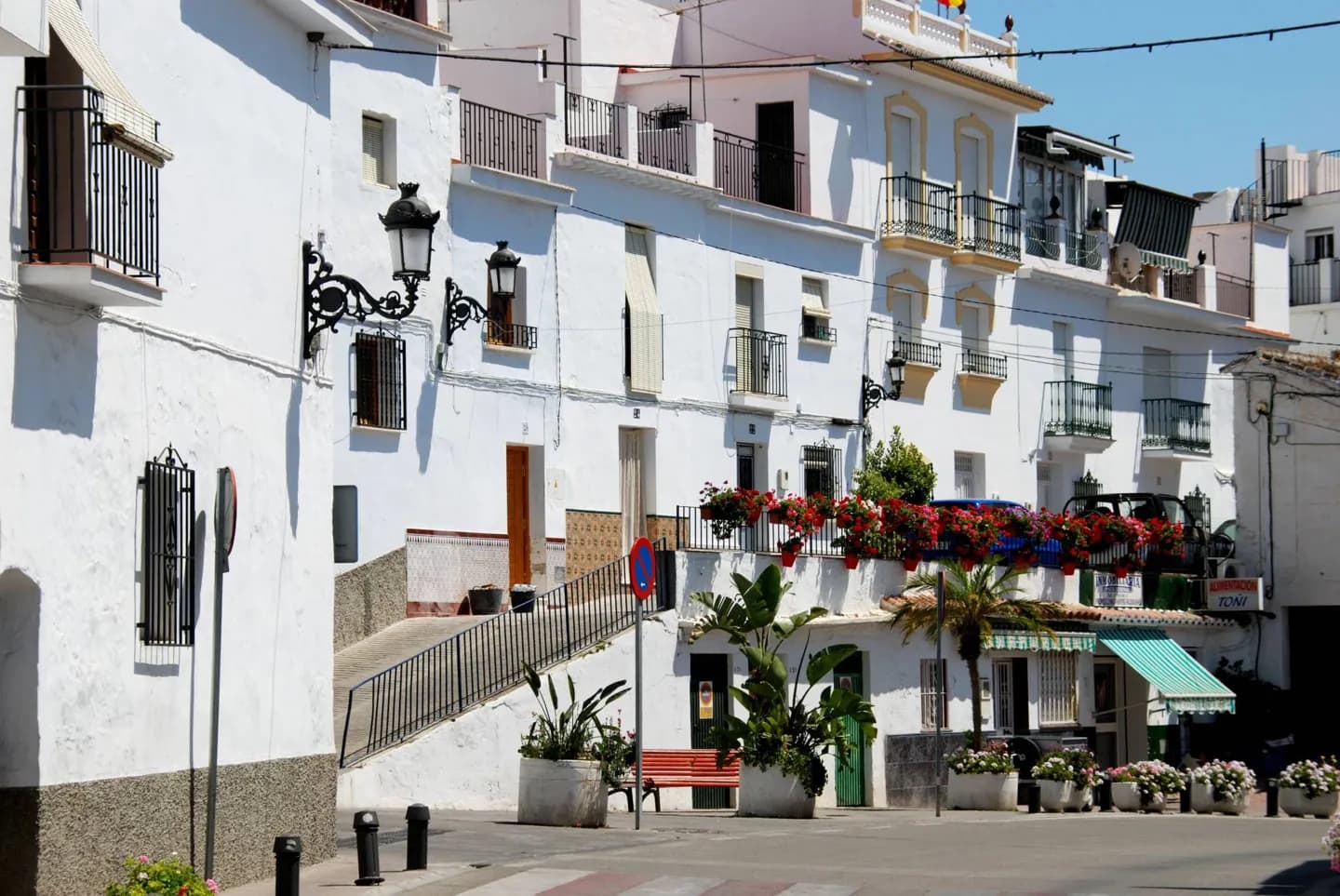 Torrox: Valley, Hills and Coast · 2