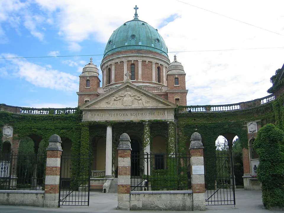 Cemitério Mirogoj