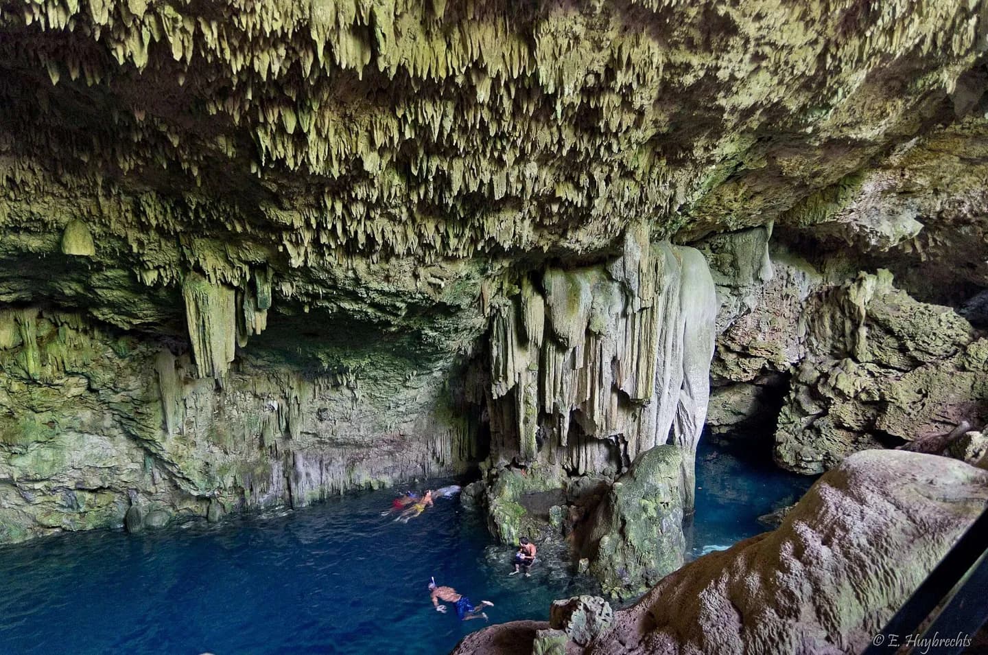 Cueva de Saturno