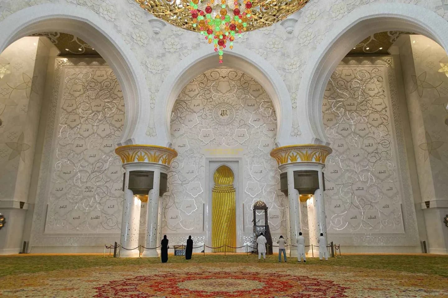 Abu Dhabi · 3