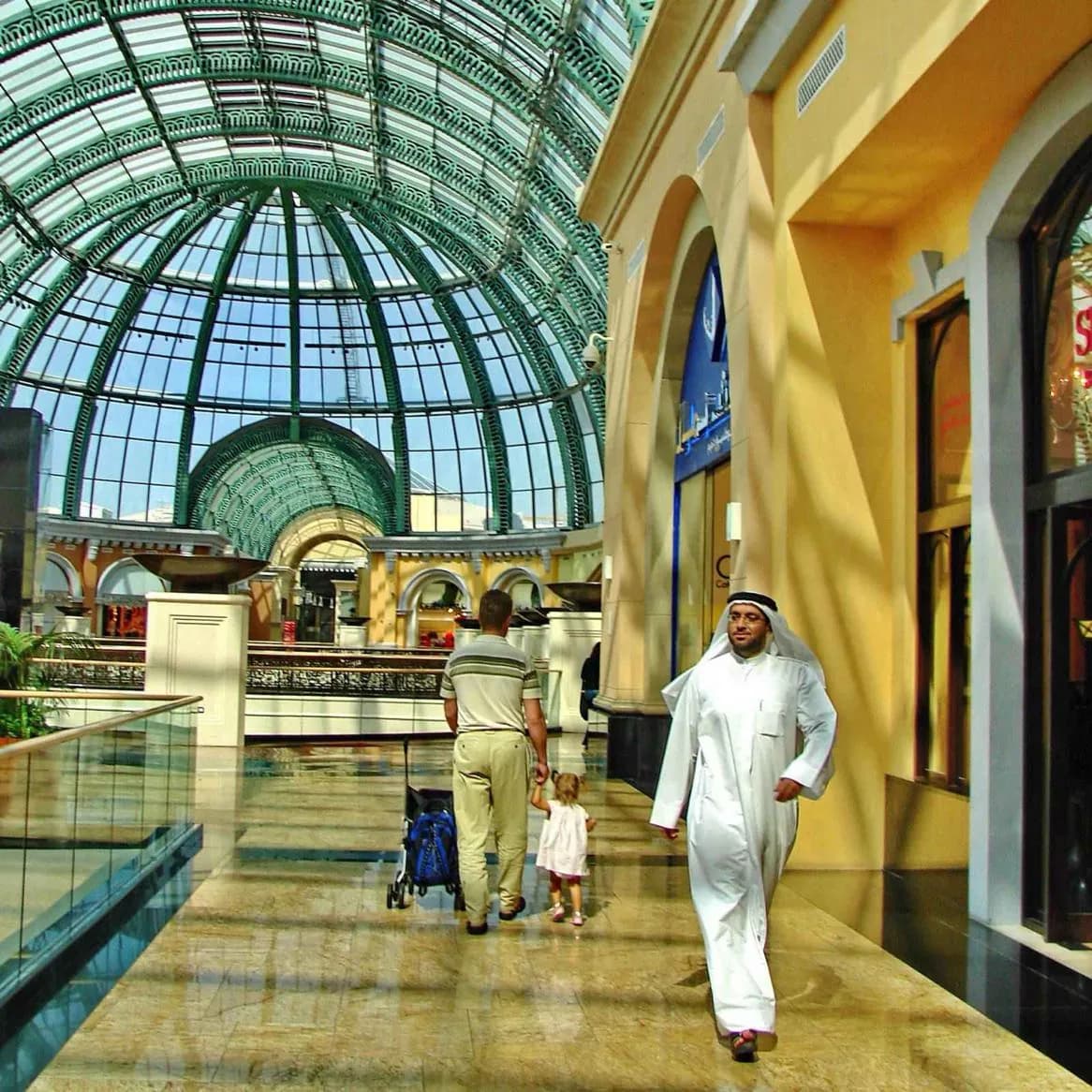 The Dubai Mall · 5
