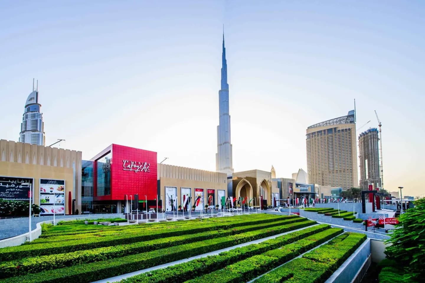 The Dubai Mall · 6