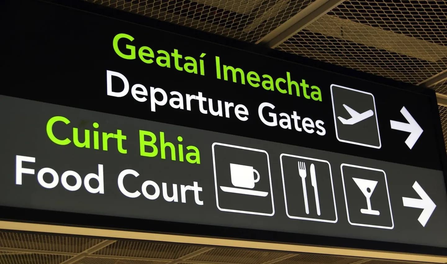 From Dublin Airport to the City · 2