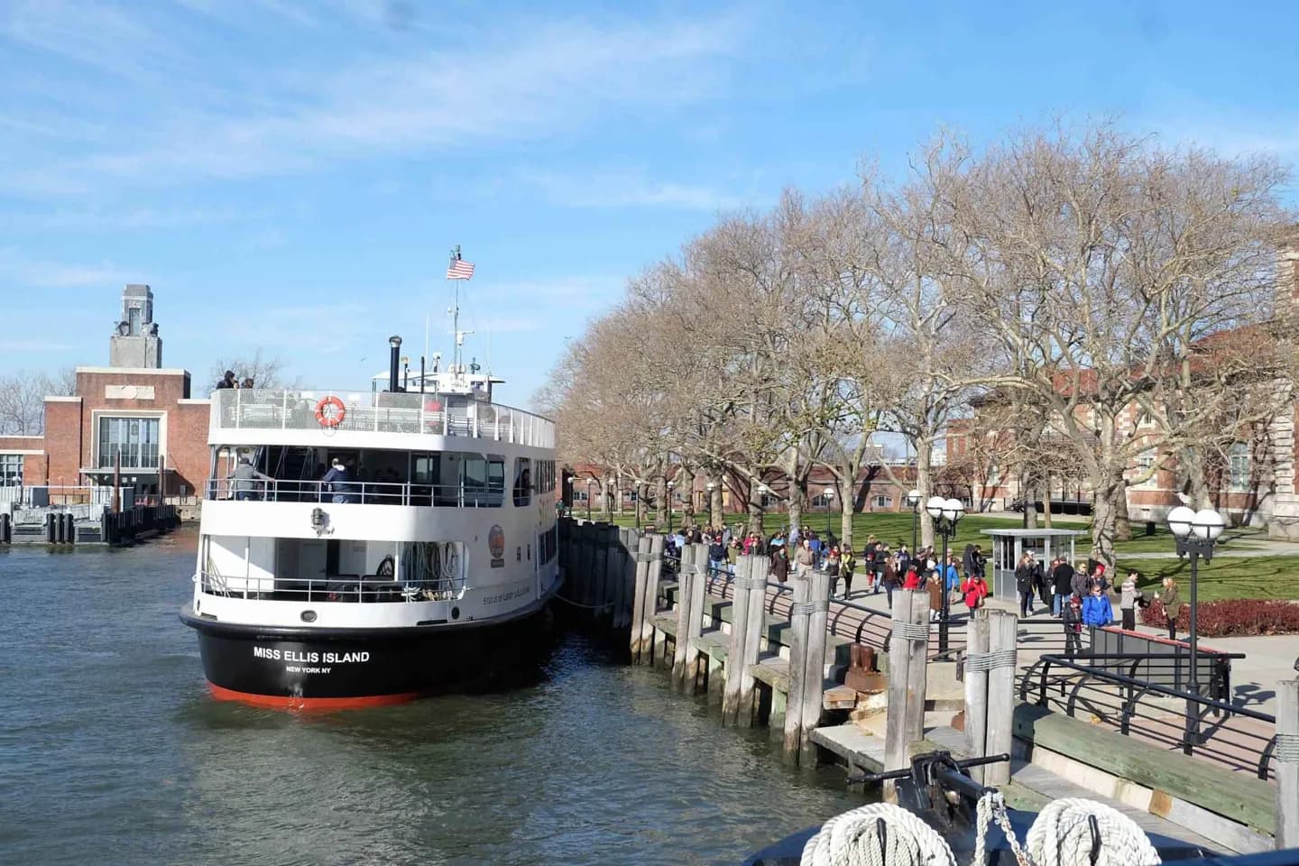 Ferry Access to Ellis and Liberty Islands