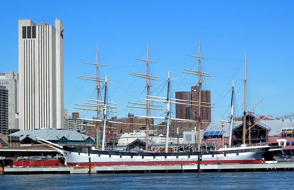 Высокий корабль Wavertree