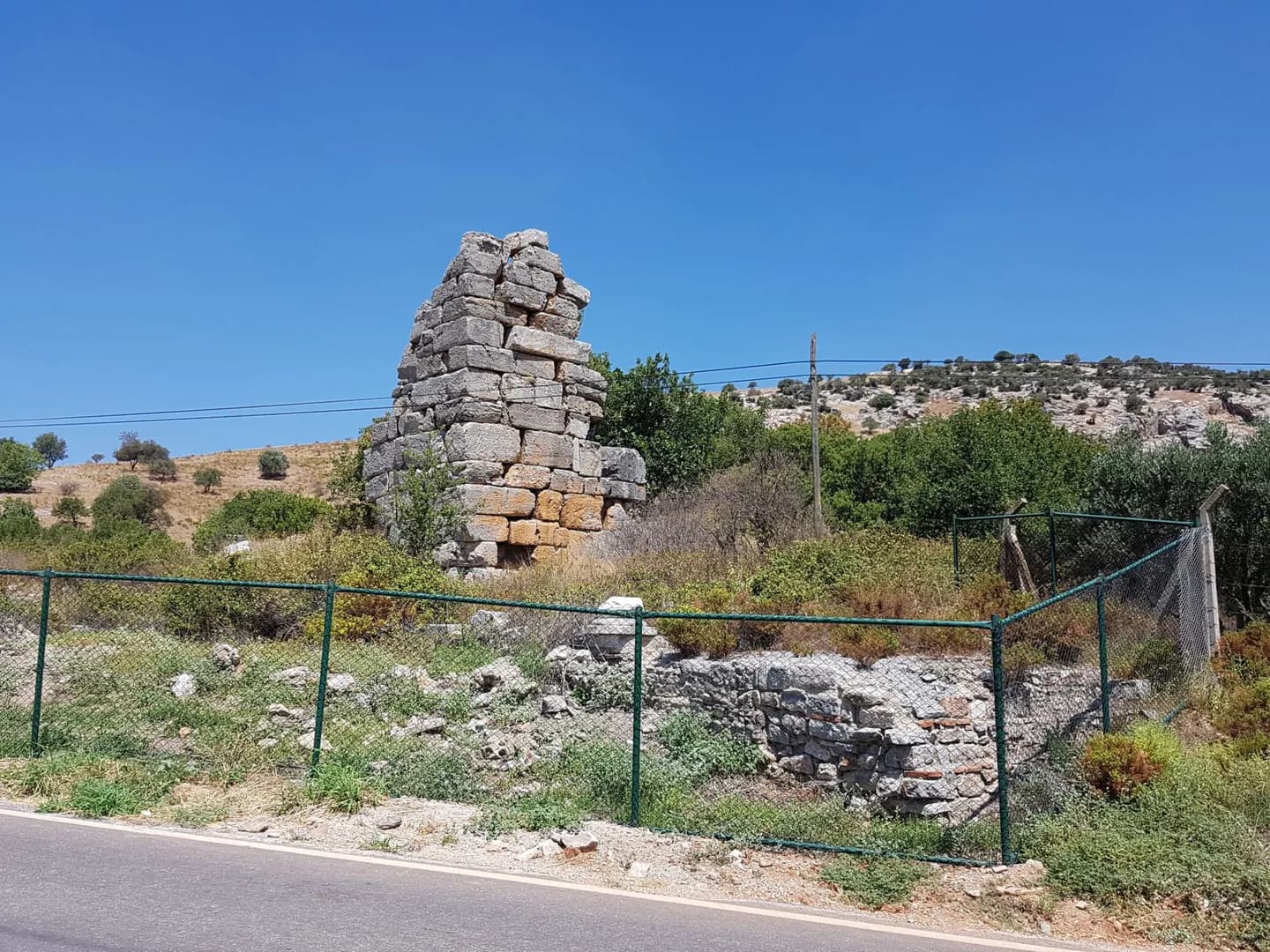 Puerta de Magnesia