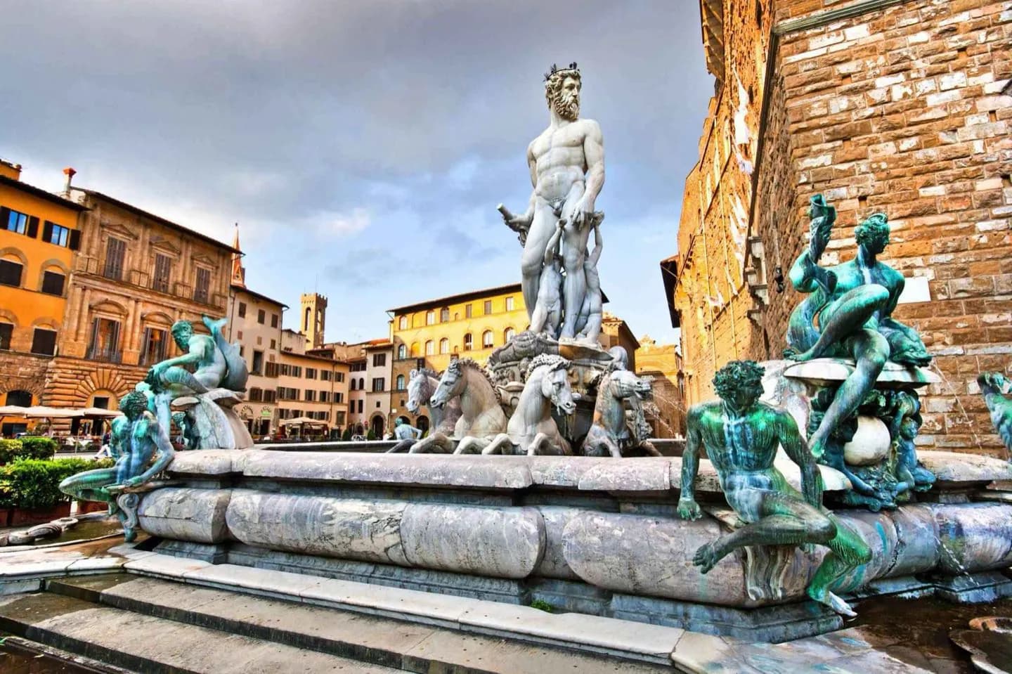 Oltrarno chapels and river crossings