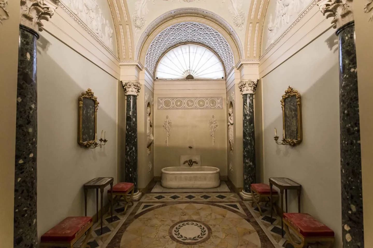 Der Innenhof des Palazzo Pitti und das spätere Leben · 2