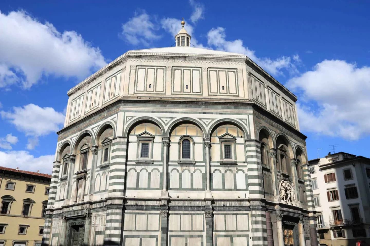 Baptisterium von St. John · 3