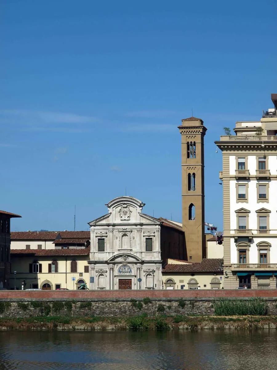 Piazza Santa Trinita · 2