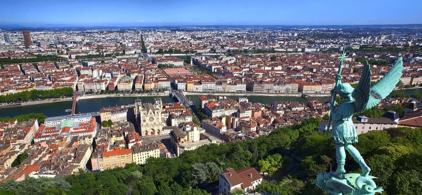 Lyon