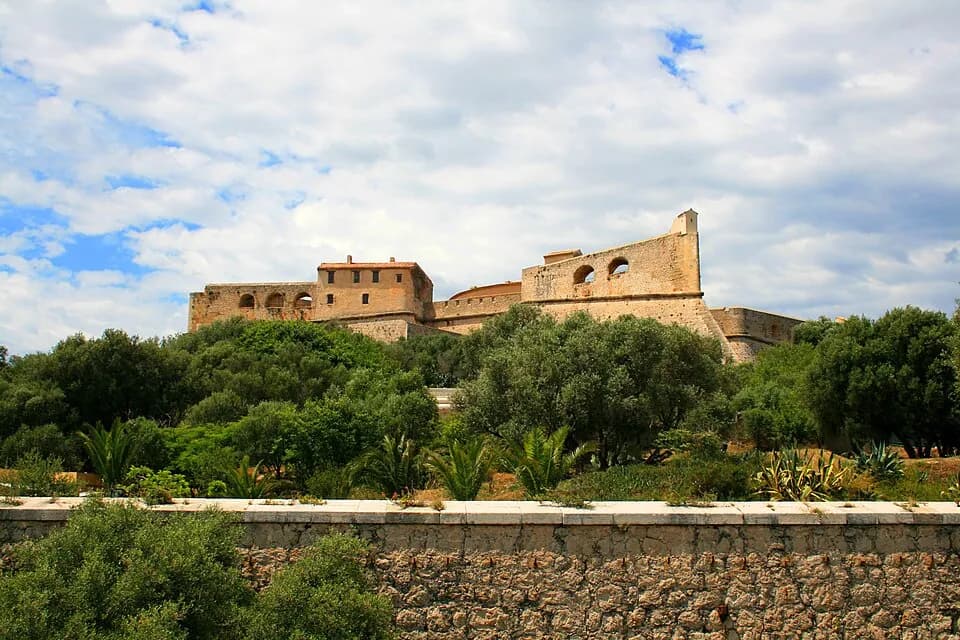 Fort Carré