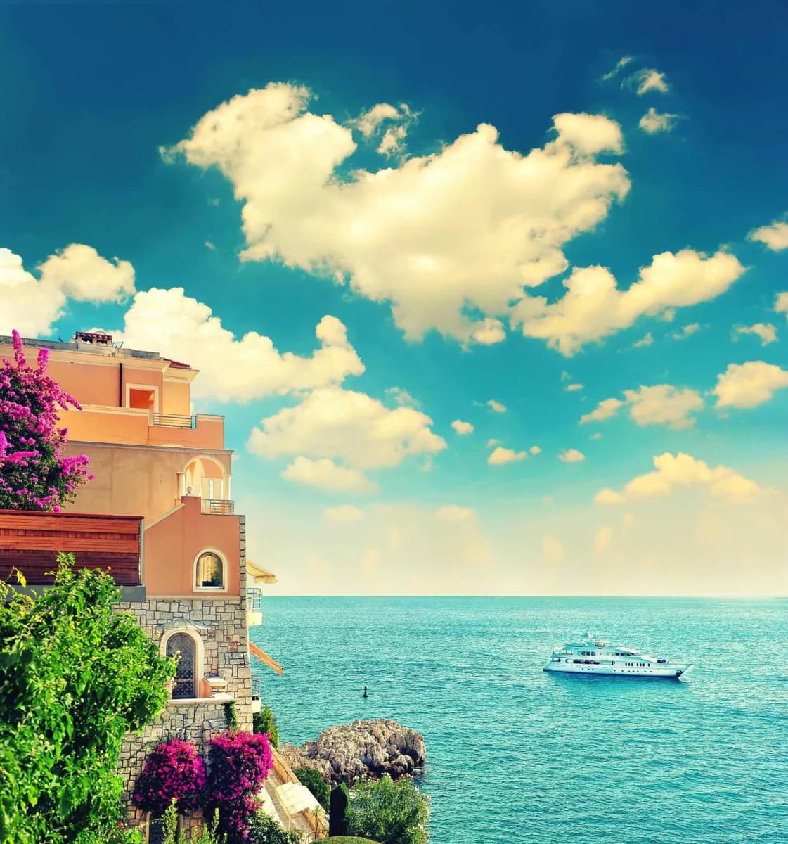 Pourquoi l'anglais l'appelle la Riviera française · 2