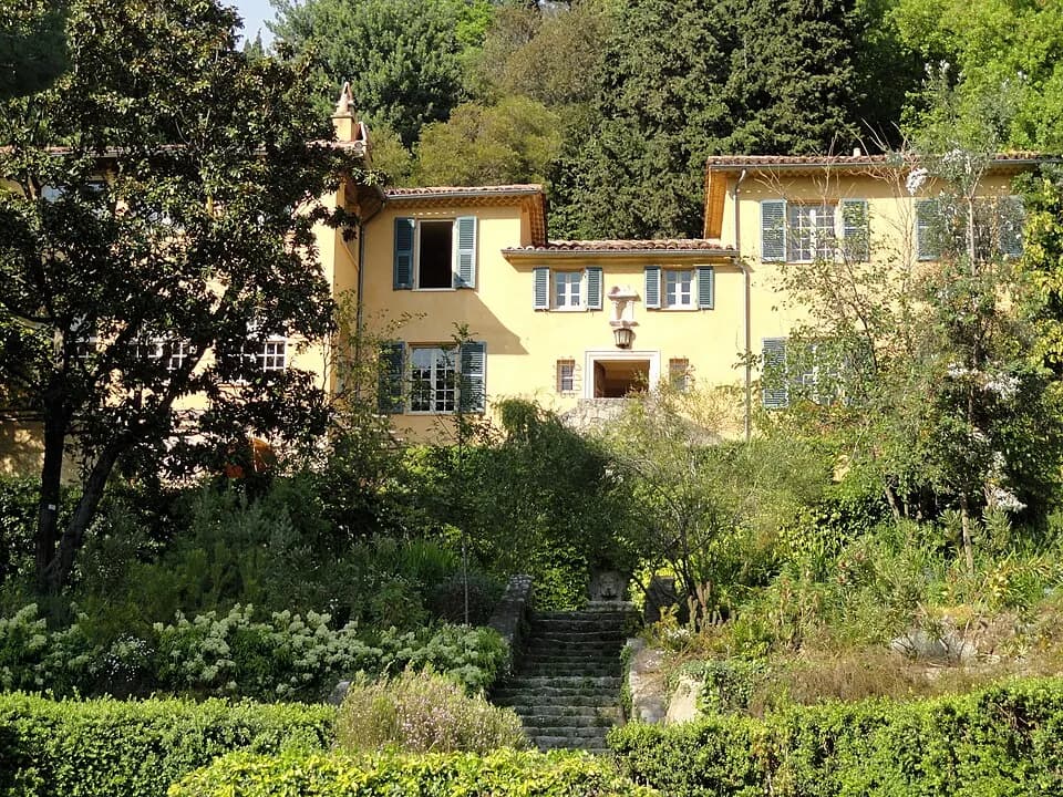 Serre de la Madone