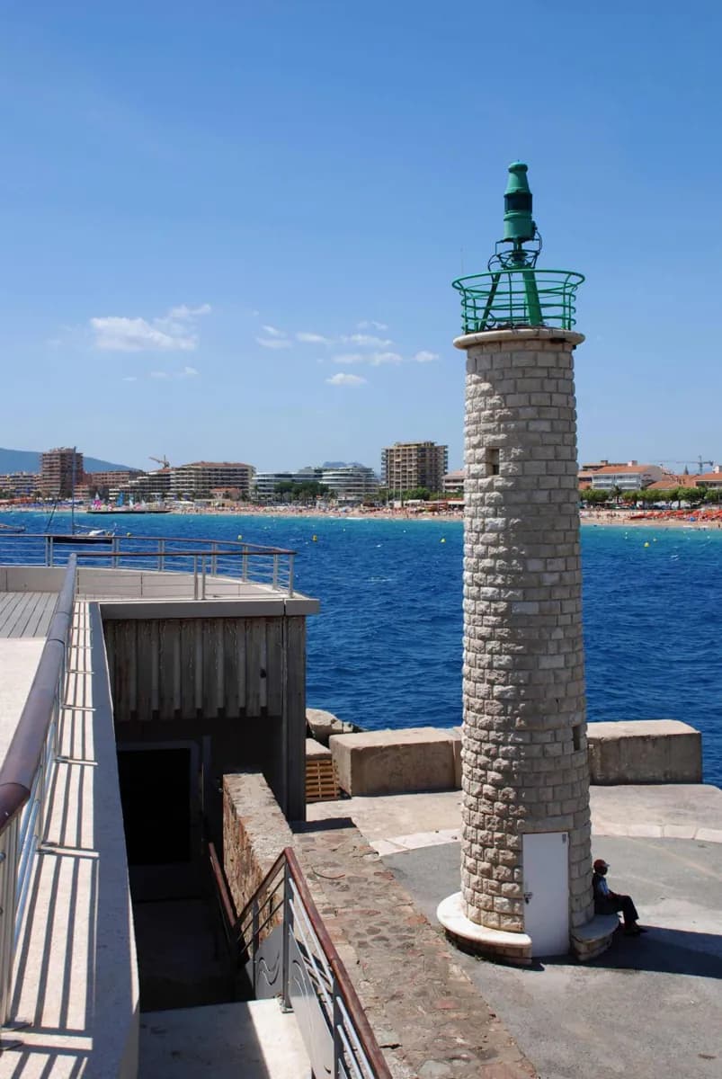 Küste von Saint-Raphael und Esterel · 2