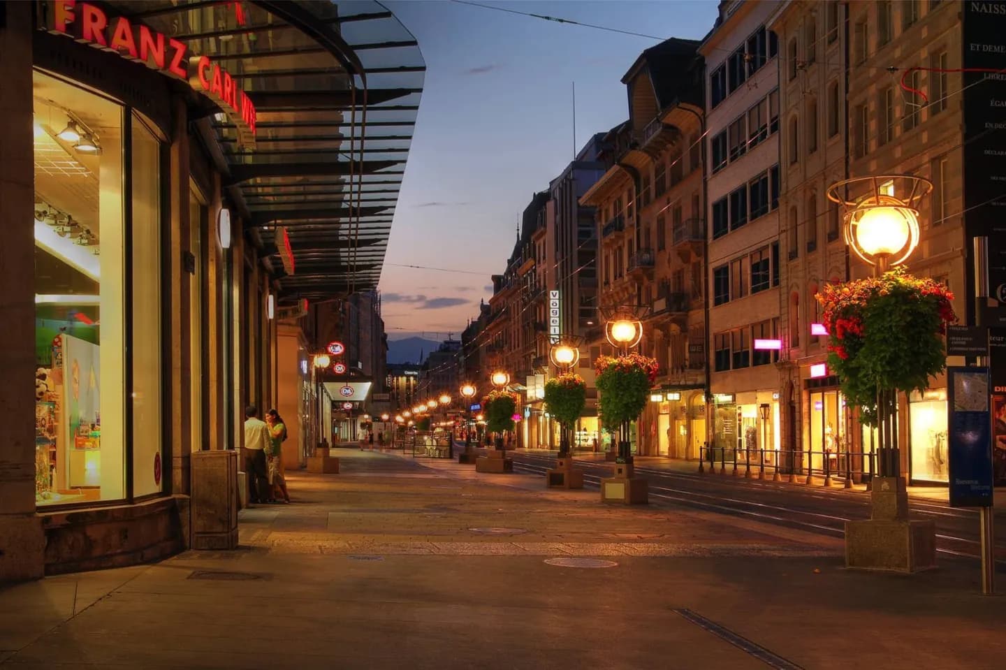 Plainpalais nach Mitternacht