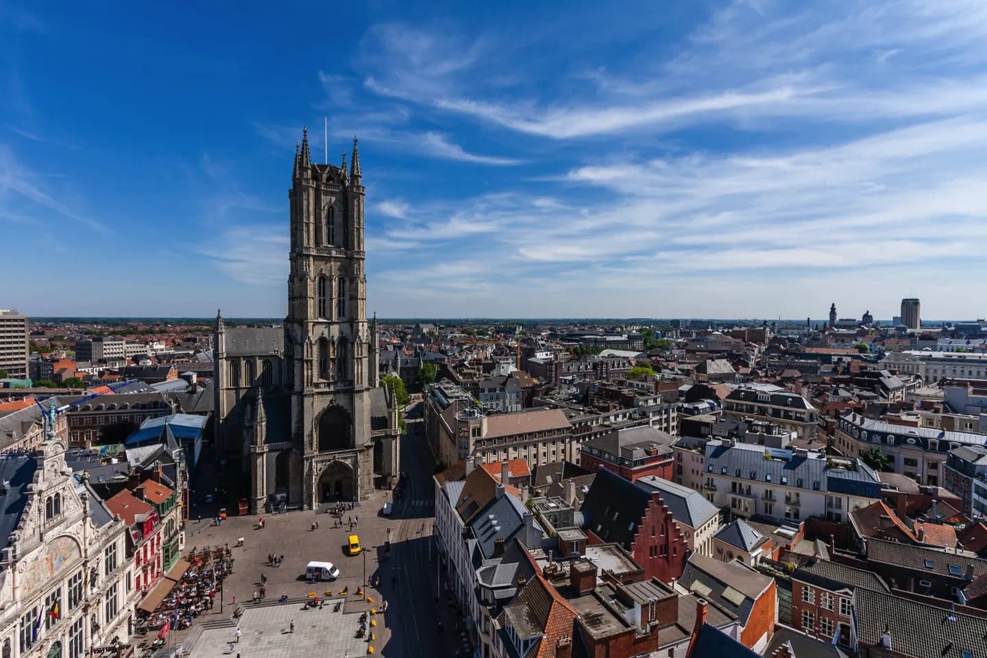 Pontos Turísticos e Museus Históricos de Ghent