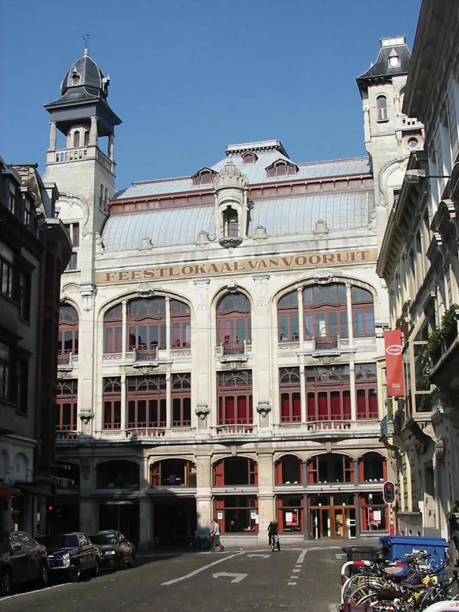 Centro de Artes VIERNULVIER