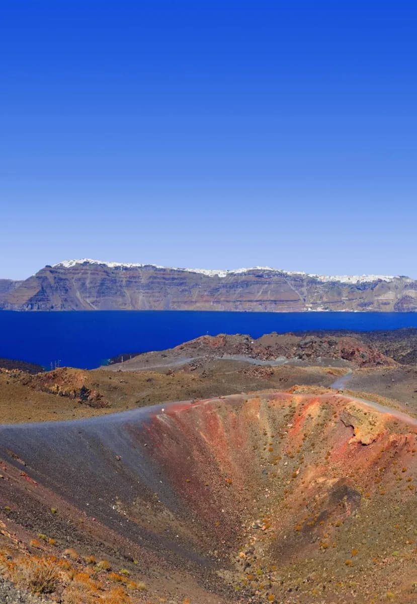 Comment le volcan de Santorin a façonné l'île · 2